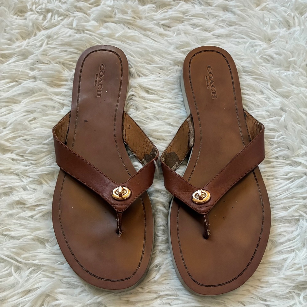 Coach Shelly Brown Leather Turnlock Thong Platform Sandals Size 7.5B